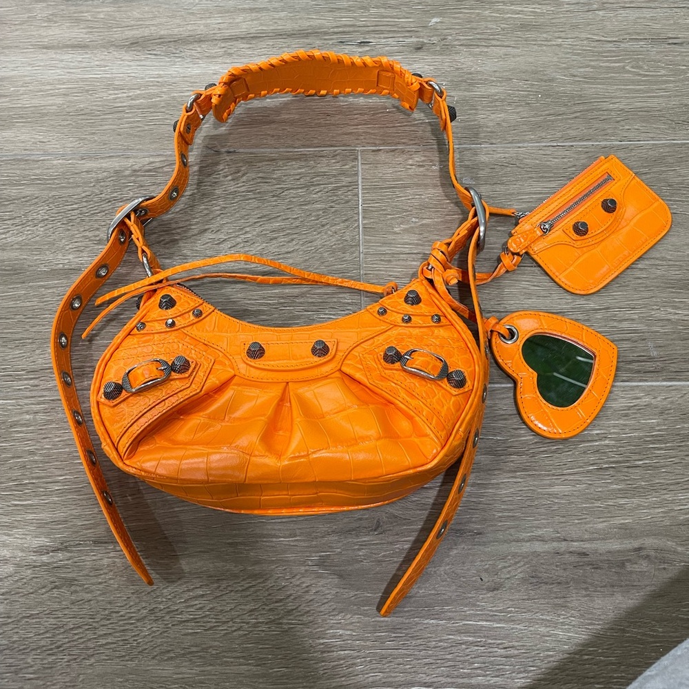 Balenciaga Le Cagole Xs Orange